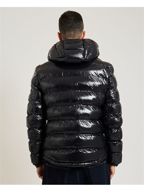  YES ZEE | J823-B4000801